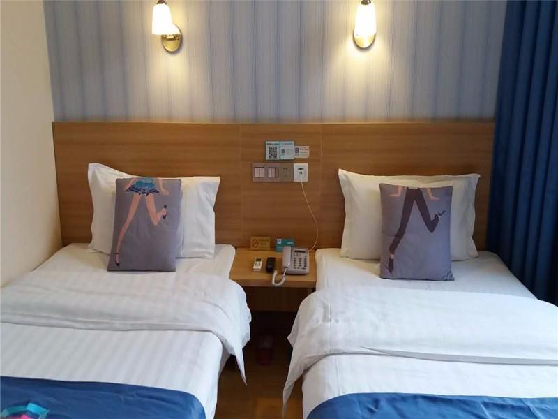 Pai Hotel Yuxi Tonghai Exteriér fotografie